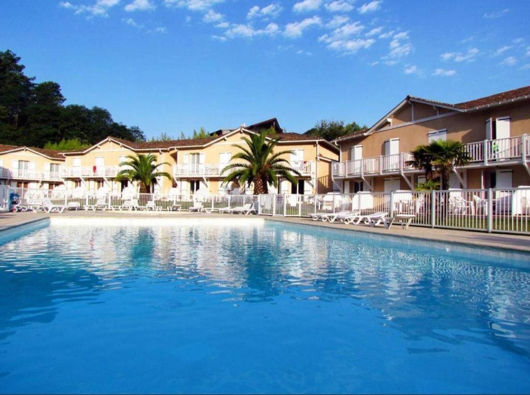 アングレットPetit Oasis Avec Piscineアパートメント エクステリア 写真